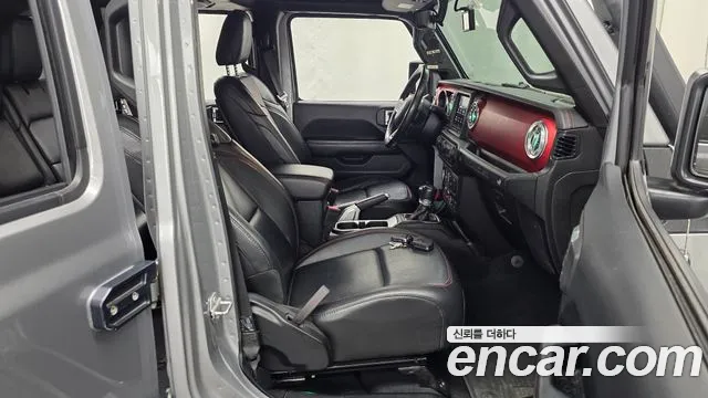 Jeep Wrangler 2018 thumb 11
