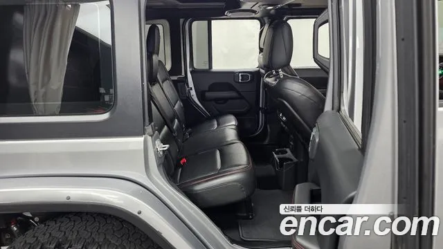 Jeep Wrangler 2018 thumb 12