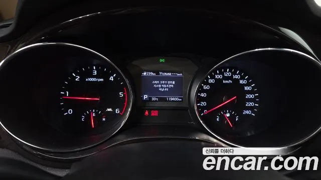 Kia Carnival 2018 thumb 8