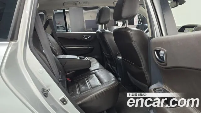 Renault-KoreaSamsung QM5 2014 thumb 11