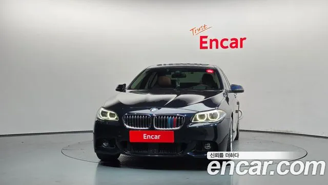 BMW 5-Series 2016 thumb 3