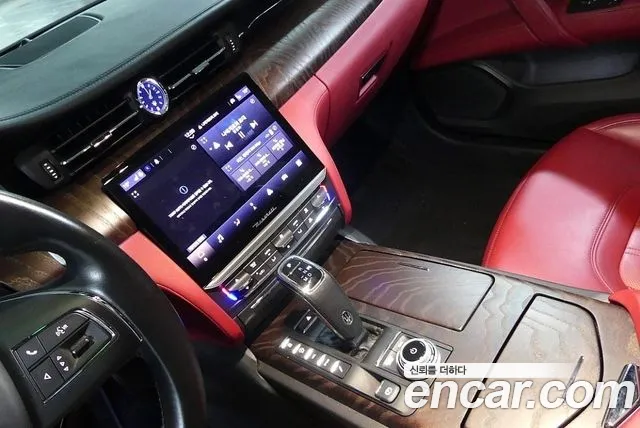 Maserati Quattroporte 2022 thumb 9