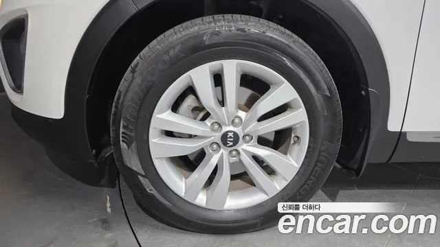 Kia Sorento 2017 thumb 5