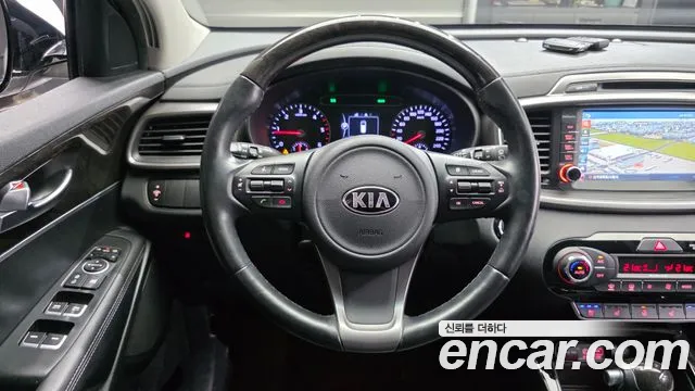 Kia Sorento 2017 thumb 12