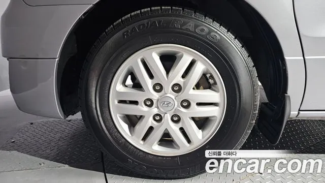Hyundai Starex 2017 thumb 5