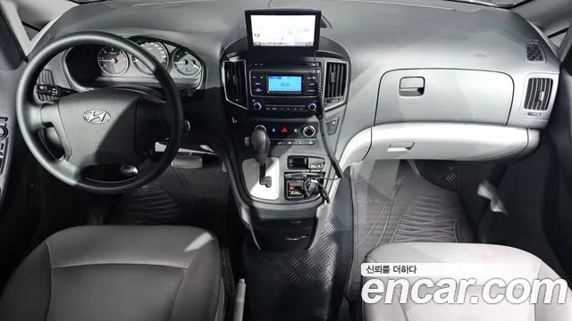 Hyundai Starex 2017 thumb 7