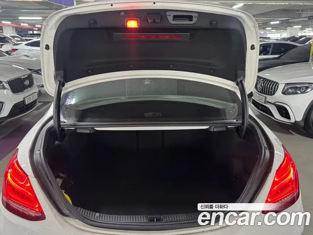 Mercedes-Benz C-Класс 2018 thumb 5