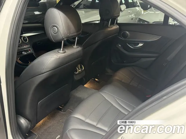 Mercedes-Benz C-Класс 2018 thumb 8