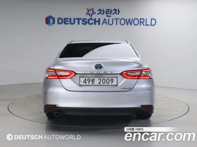 Toyota Camry 2018 thumb 4