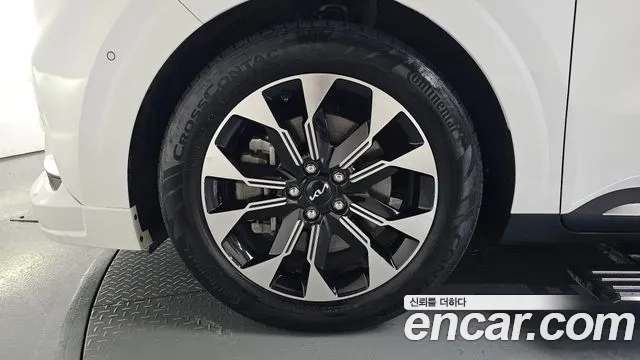 Kia Carnival 2022 thumb 4