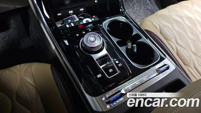 Kia Carnival 2022 thumb 8