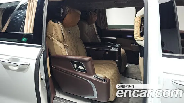 Kia Carnival 2022 thumb 10