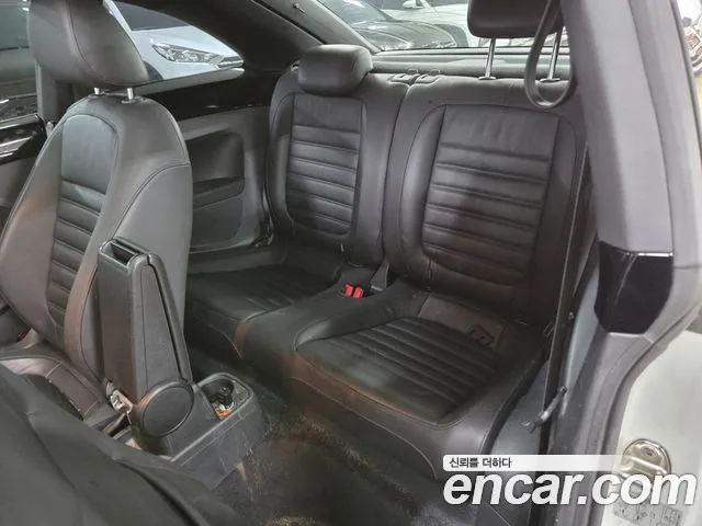 Volkswagen Beatle 2015 thumb 7