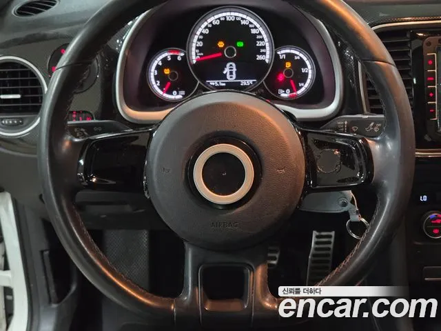 Volkswagen Beatle 2015 thumb 9