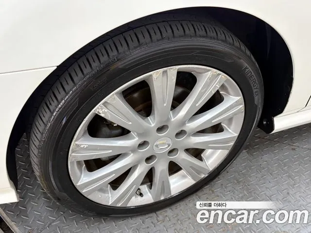 Renault-KoreaSamsung SM5 2012 thumb 8