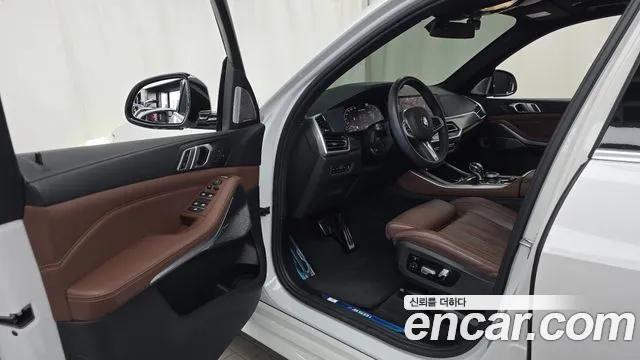 BMW X5 2020 thumb 10