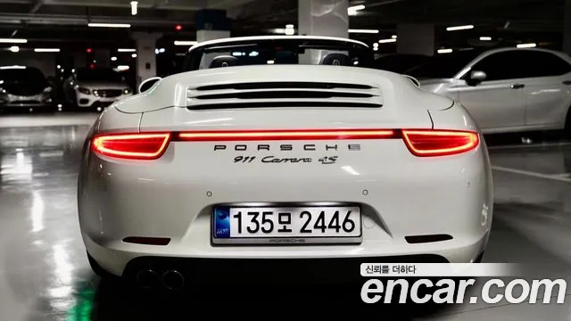 Porsche 911 2015 thumb 4
