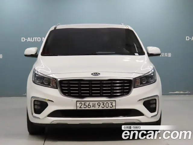 Kia Carnival 2019 thumb 3