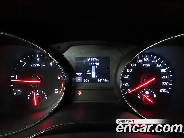 Kia Carnival 2019 thumb 8