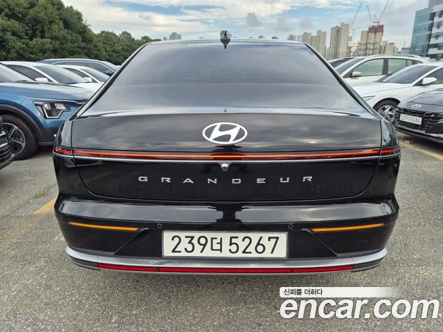 Hyundai Grandeur 2023 thumb 5