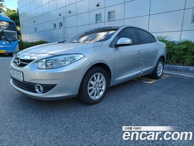 Renault-KoreaSamsung Fluence 2009 thumb 12