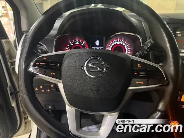KG_Mobility_Ssangyong KORANDO 2017 thumb 10