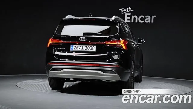 Hyundai Santa Fe 2022 thumb 4