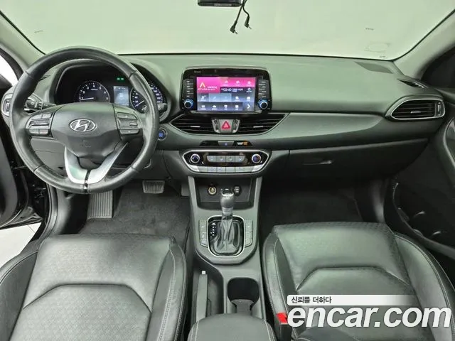 Hyundai i30 2019 thumb 5