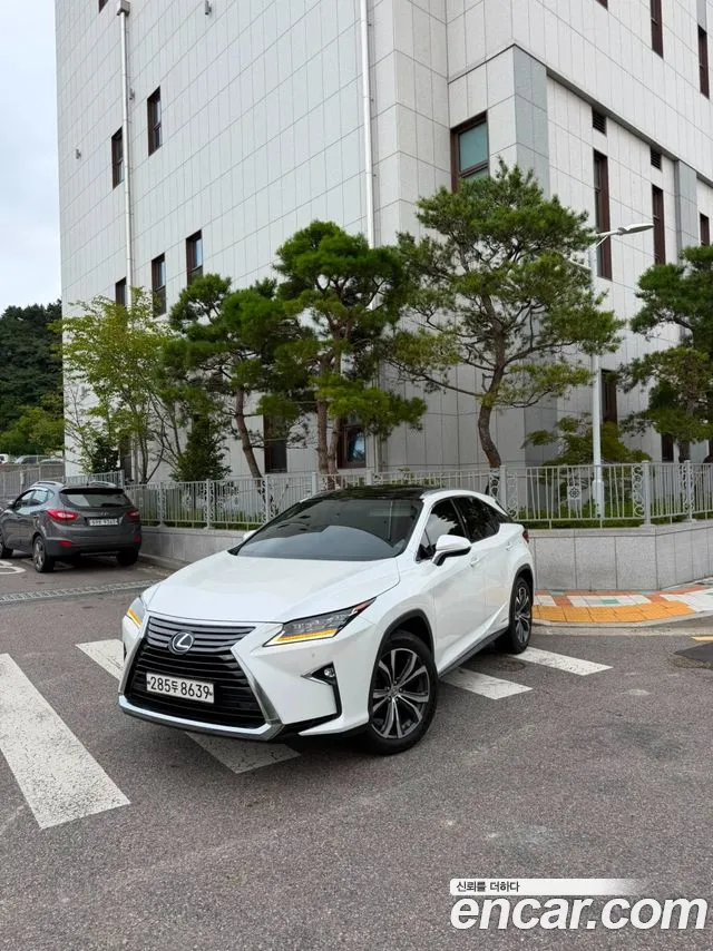 Lexus RX 2016 thumb 2