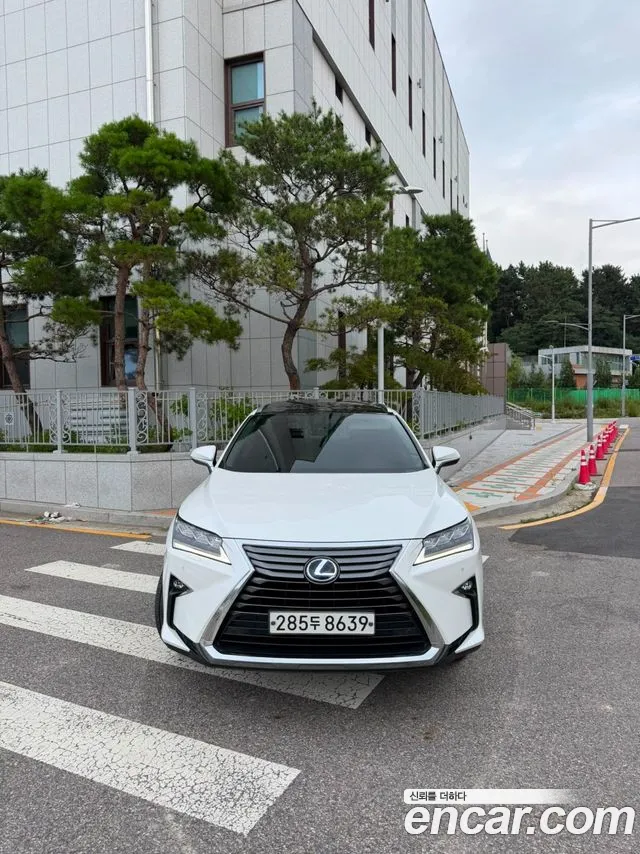 Lexus RX 2016 thumb 11