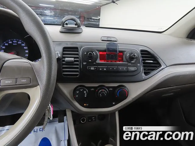 Kia Morning 2016 thumb 10