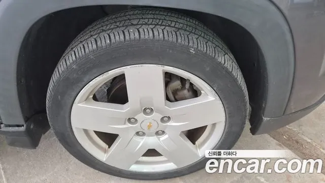 ChevroletGMDaewoo Orlando 2012 thumb 5