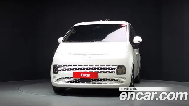 Hyundai Staria 2021 thumb 3