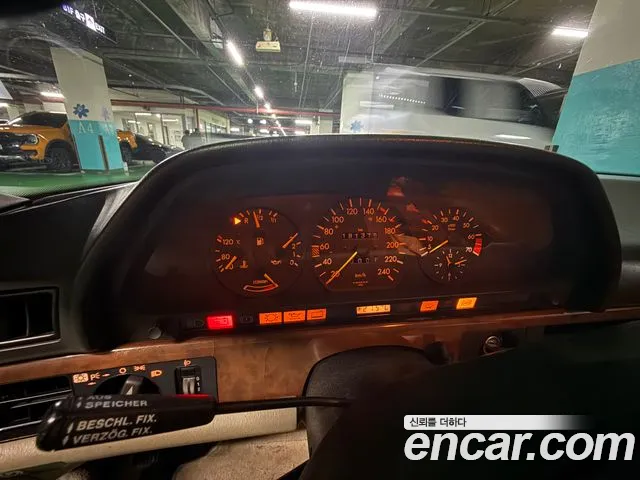 Mercedes-Benz SEL/SEC 1989 thumb 10
