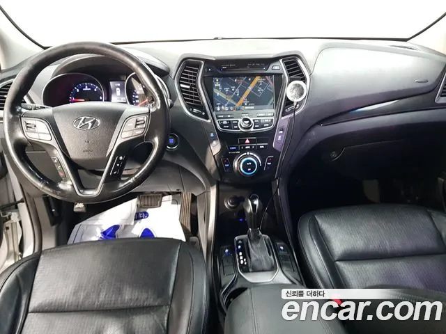 Hyundai Santa Fe 2012 thumb 5
