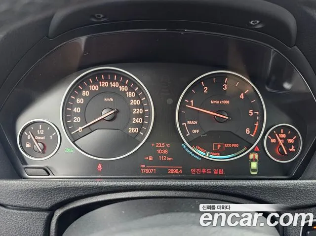 BMW 3-Series 2013 thumb 8