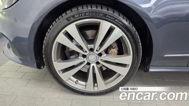 Mercedes-Benz CLS-Class 2016 thumb 5
