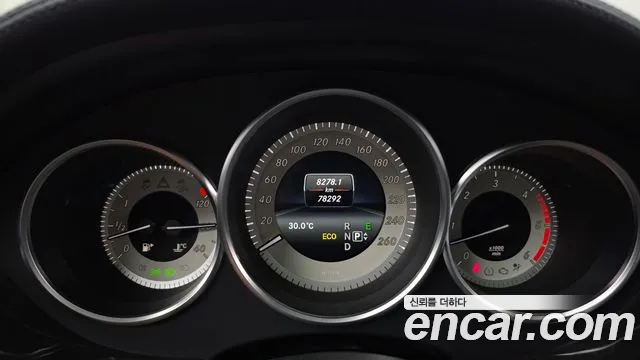 Mercedes-Benz CLS-Class 2016 thumb 8