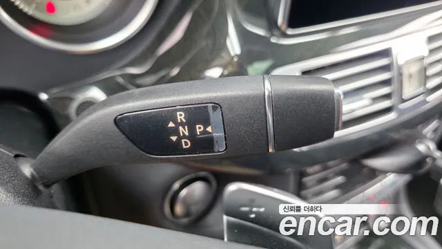 Mercedes-Benz CLS-Class 2016 thumb 9