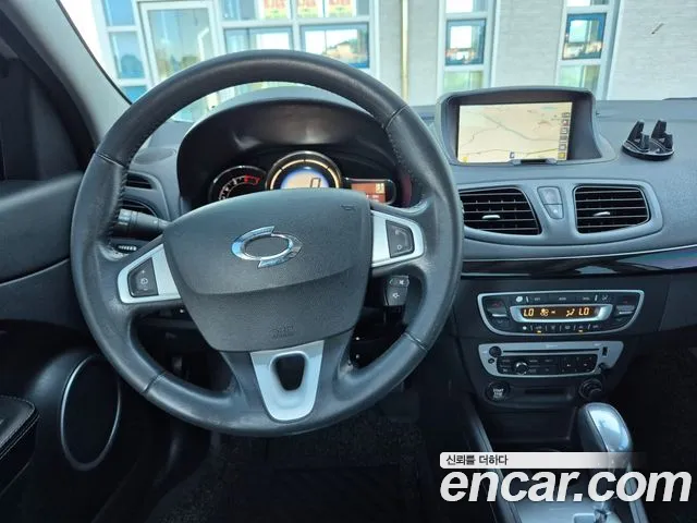 Renault-KoreaSamsung Fluence 2013 thumb 10
