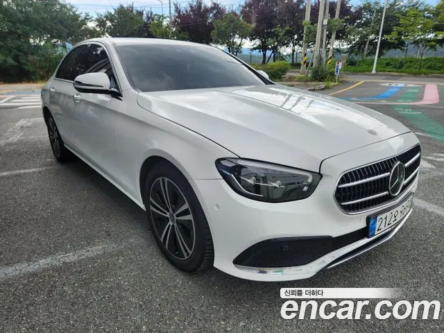 Mercedes-Benz E-Класс 2021 thumb 2