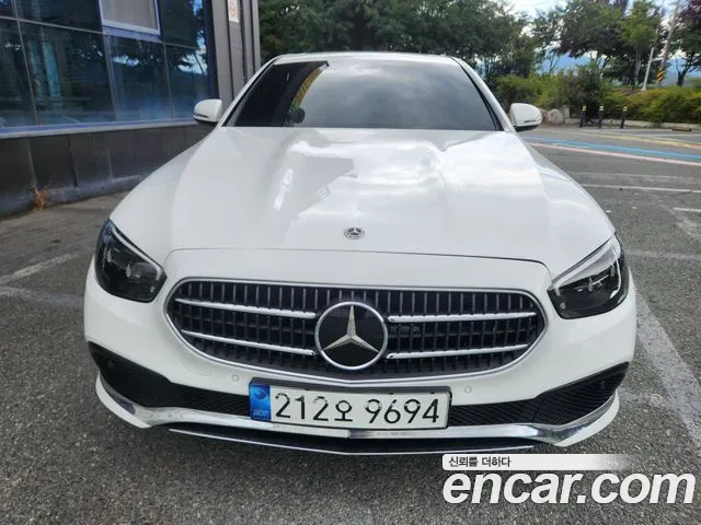 Mercedes-Benz E-Класс 2021 thumb 3