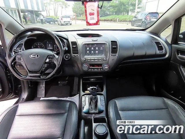 Kia K3 2016 thumb 7