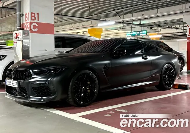 BMW M8 2020 thumb 5