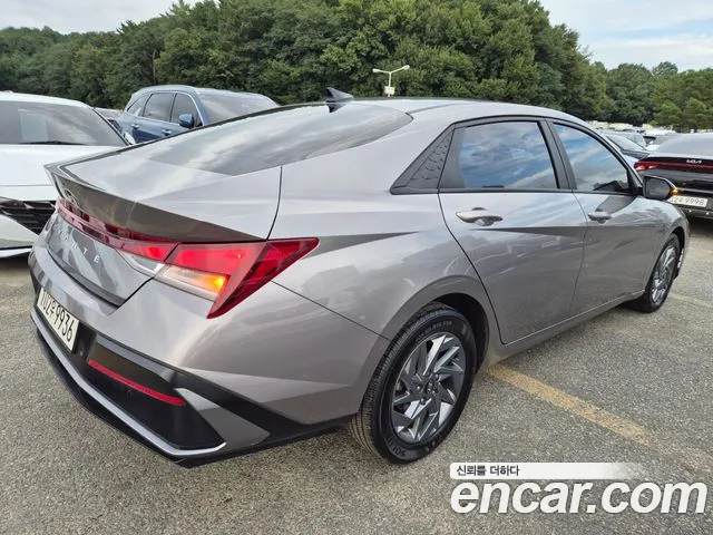 Hyundai Avante 2023 thumb 6