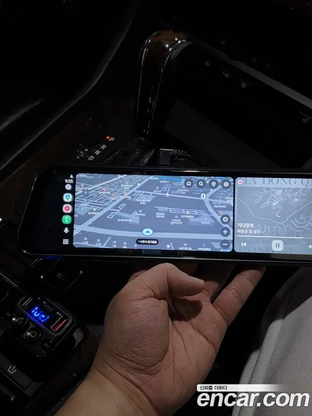 BMW 7-Series 2000 thumb 10