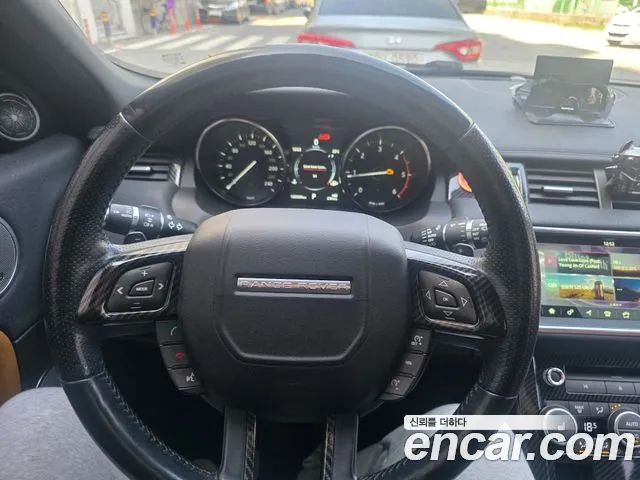 Land Rover Range Rover Evoque 2016 thumb 3