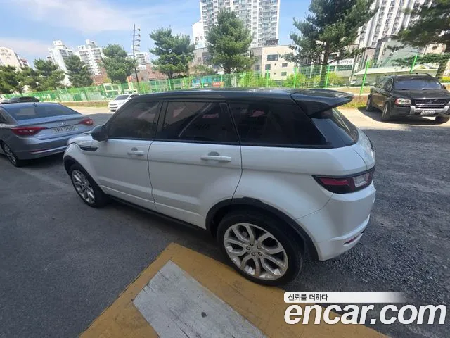 Land Rover Range Rover Evoque 2016 thumb 5