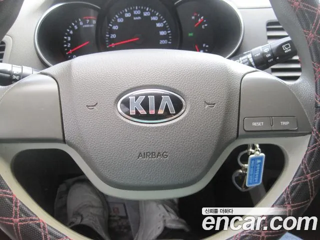 Kia Morning 2016 thumb 10
