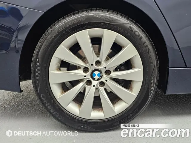 BMW 3-Series 2015 thumb 5